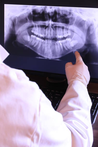 Best Emergency Cosmetic Dentistry (e.g., broken veneers) in Glendale, AZ